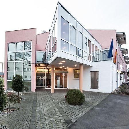 Hotel an der Waldstraße Groß-Zimmern Eksteriør billede